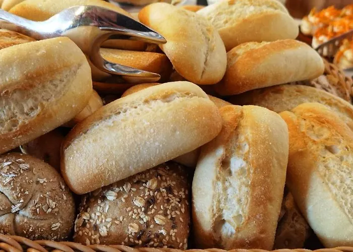 S.maria 3* 브렌조네 술 가르다