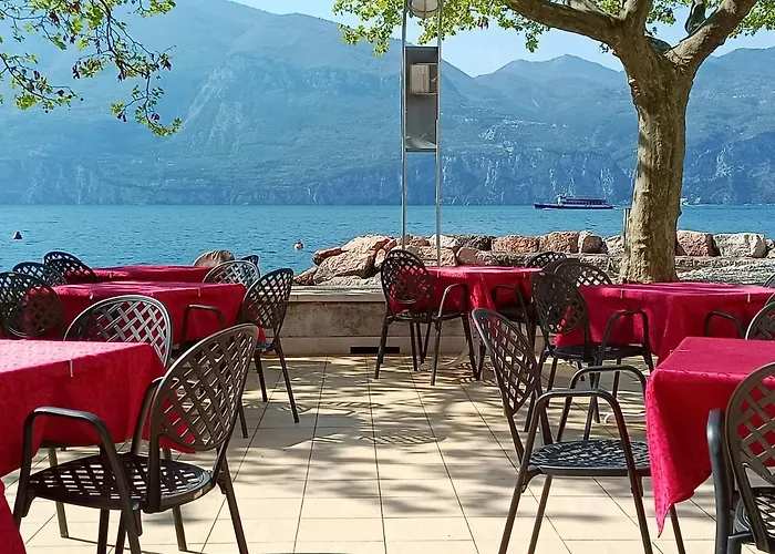 S.maria 호텔 브렌조네 술 가르다