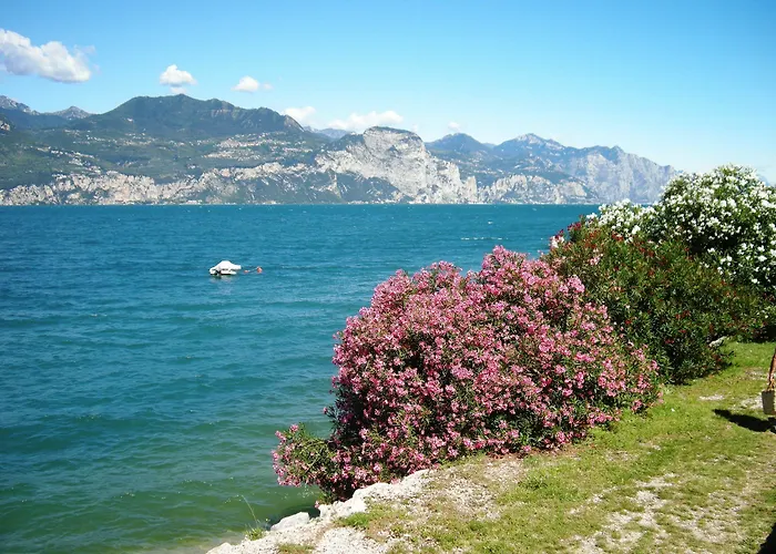 호텔 S.maria 브렌조네 술 가르다