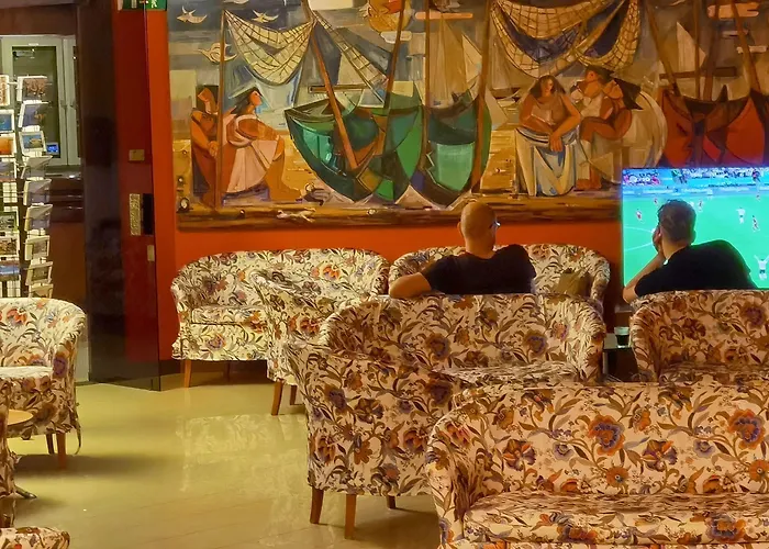 S.maria 3* 브렌조네 술 가르다